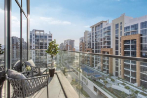Lux Furnished & Stylishly Design 2br In Azizi 43